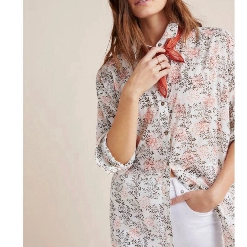 Anthropologie Enchanted Oversized Cotton Cream Floral‎ Button Up Shirt size M/L